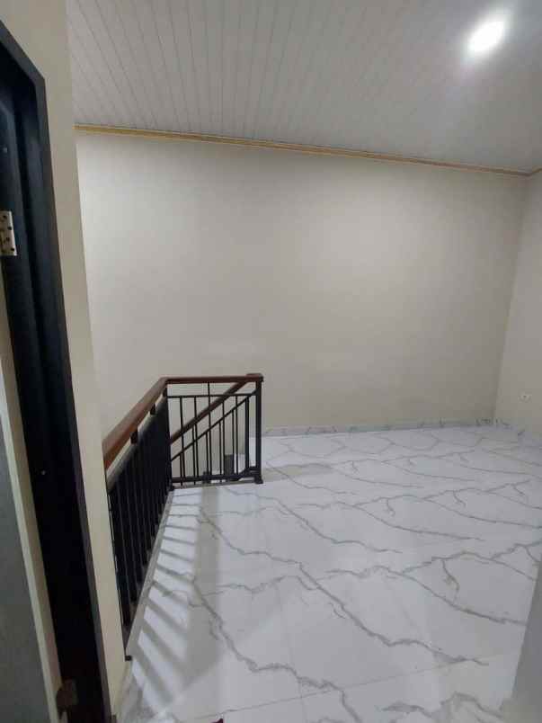 dijual rumah pamulang