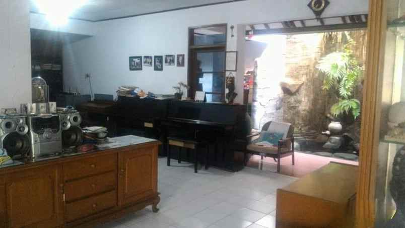 dijual rumah pamulang barat