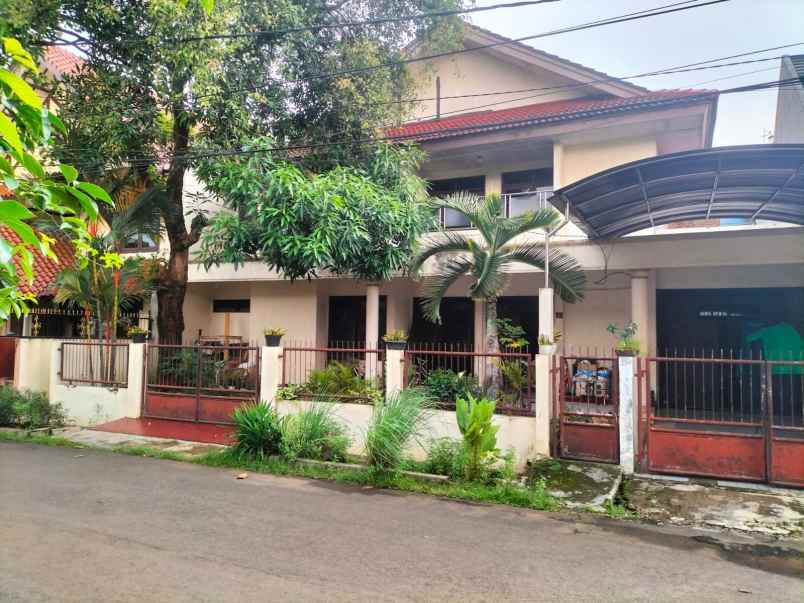 dijual rumah pamulang barat