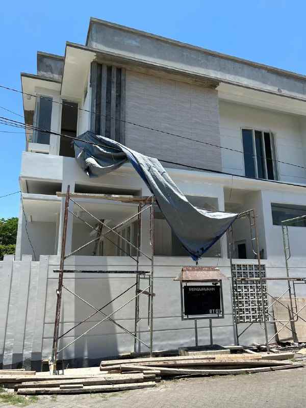 dijual rumah pandugo