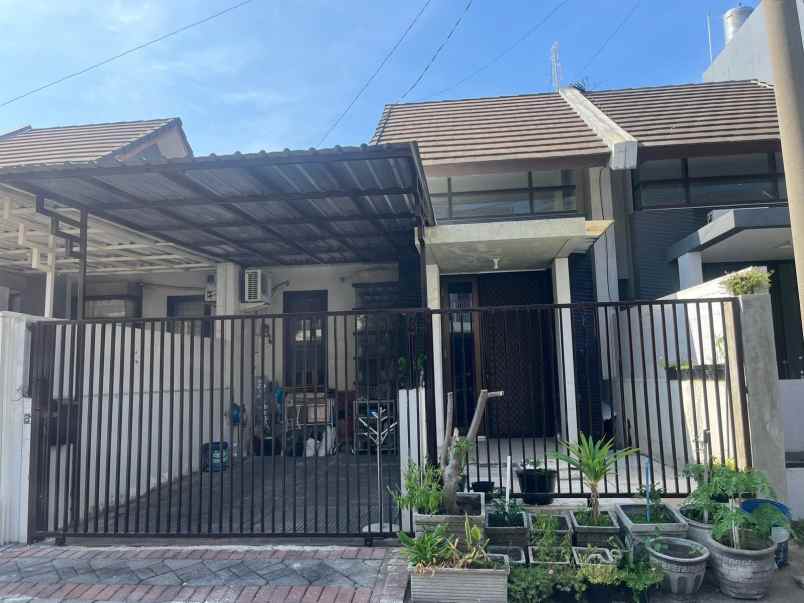 dijual rumah pantai mentari