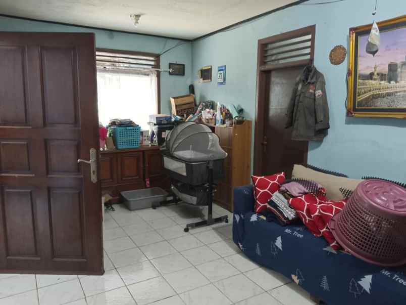 dijual rumah pasar minggu