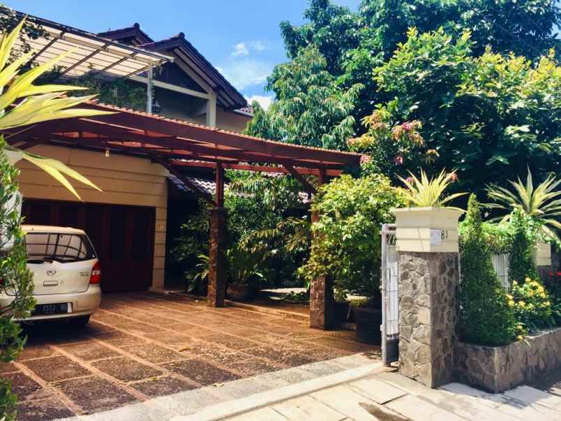 dijual rumah pejaten barat