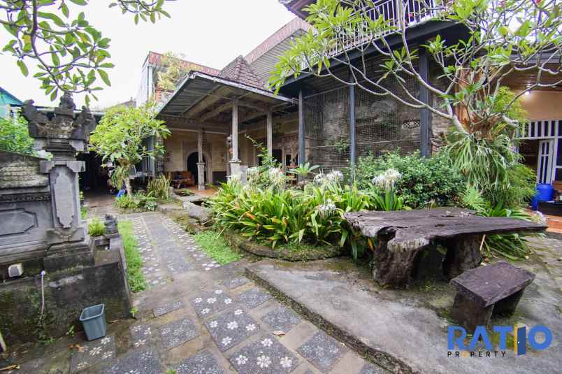 dijual rumah peliatan