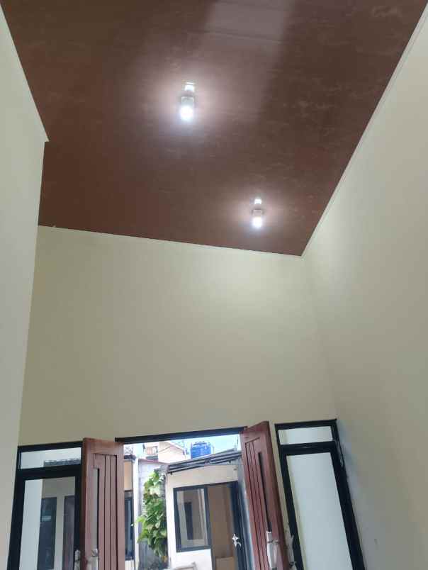 dijual rumah pengasinan sawangan depok