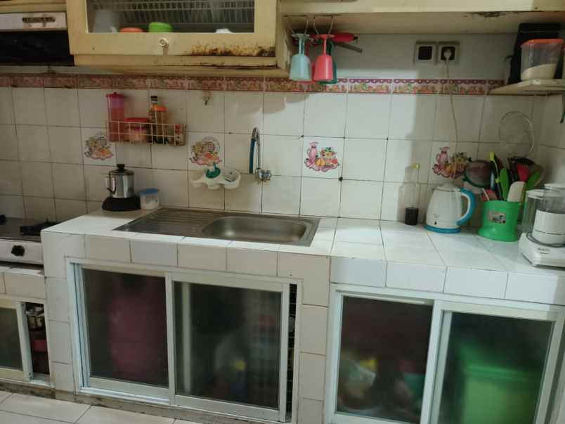 dijual rumah peninggalan