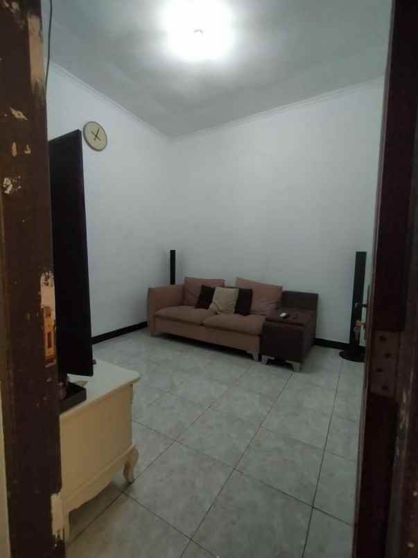 dijual rumah penjaringan timur