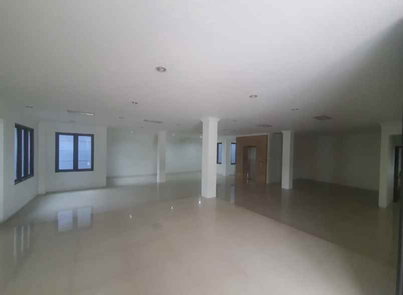 dijual rumah perhubungan pejaten