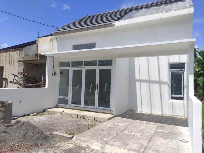 dijual rumah perimidan bondowoso kec