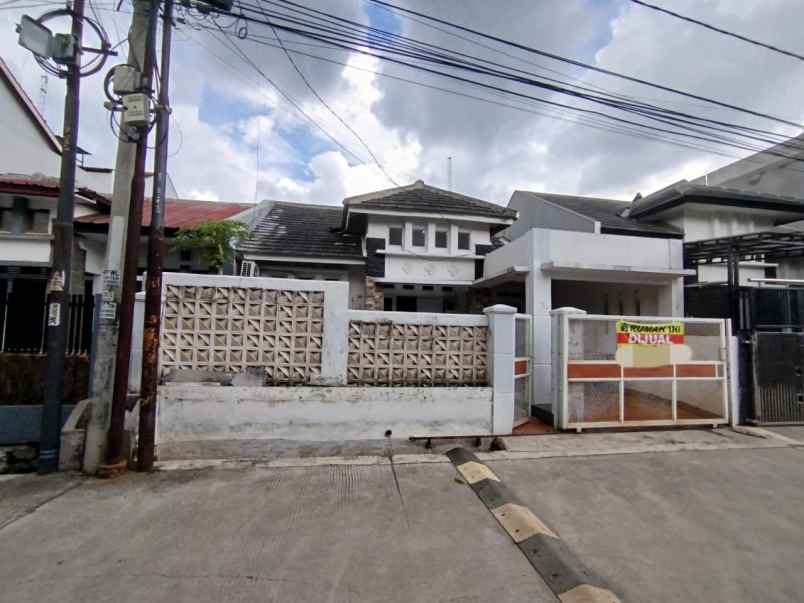 dijual rumah permata buahbatu 1