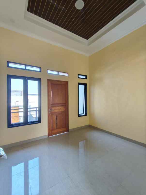 dijual rumah permata hijau permai kota