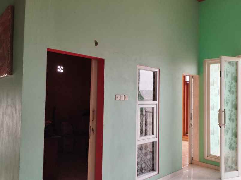 dijual rumah perum banjarsari asri