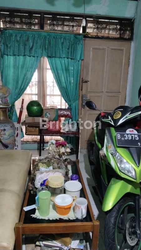dijual rumah perum margahayu bekasi