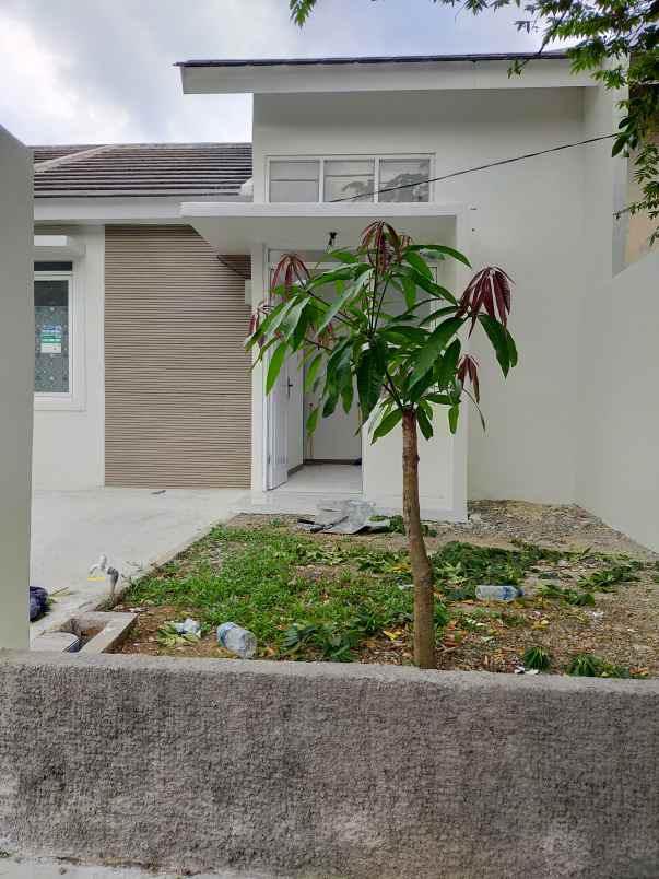 dijual rumah perumahan citra indah city