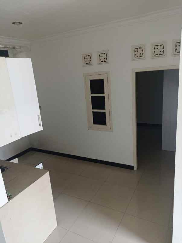 dijual rumah perumahan citra raya
