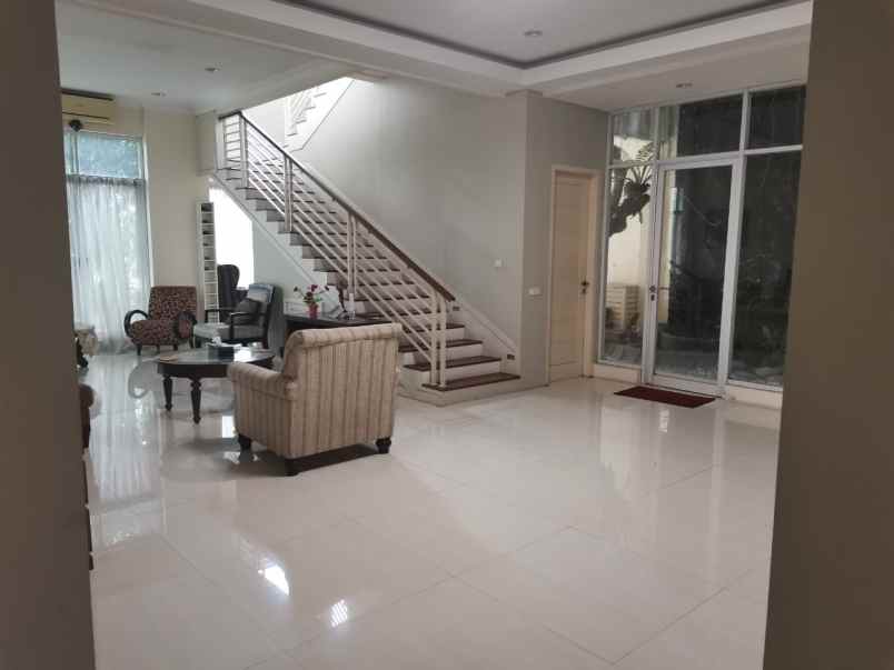 dijual rumah perumahan gading serpong