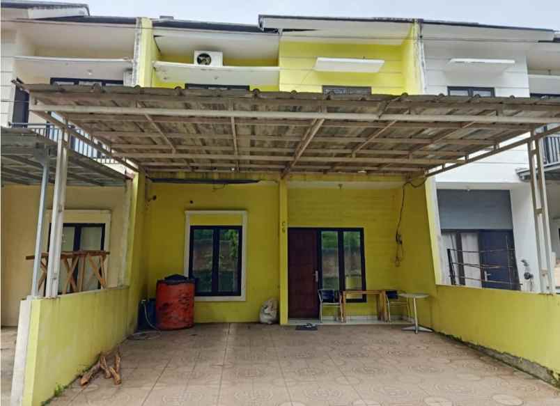 dijual rumah perumahan griya nusantara