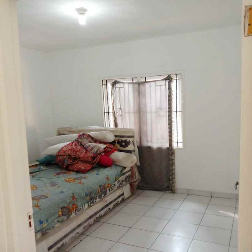 dijual rumah perumahan harvest city