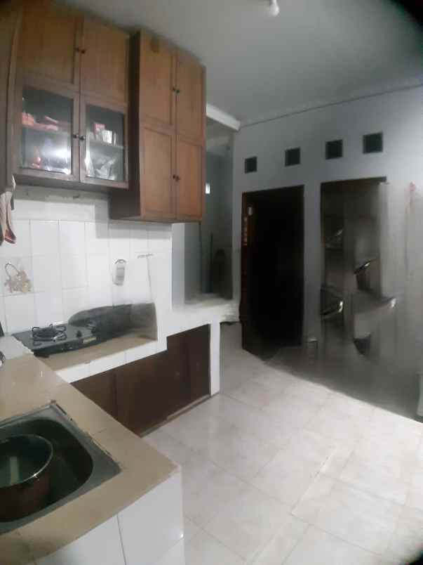 dijual rumah perumahan jatinegara indah