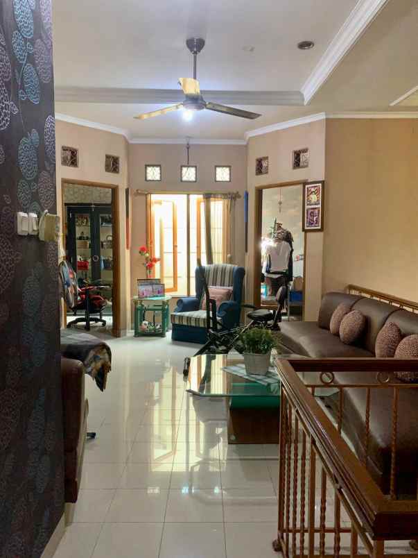 dijual rumah perumahan nuansa