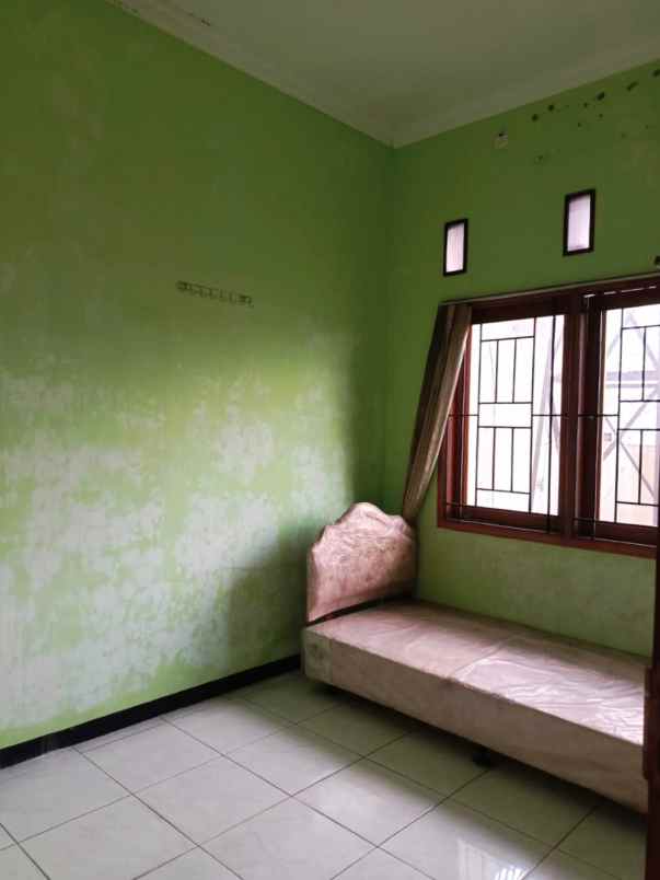 dijual rumah perumahan pulo permatasari