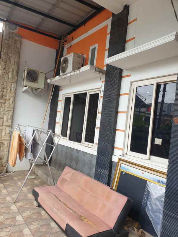 dijual rumah perumahan villa taman