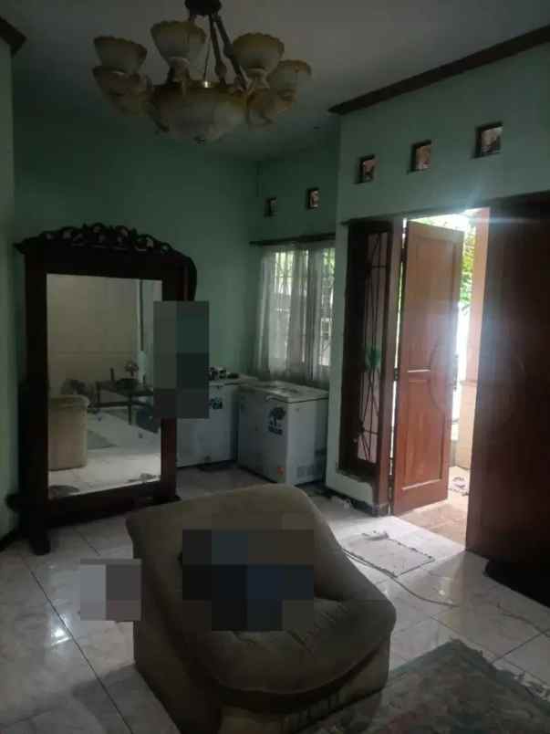 dijual rumah pesanggrahan