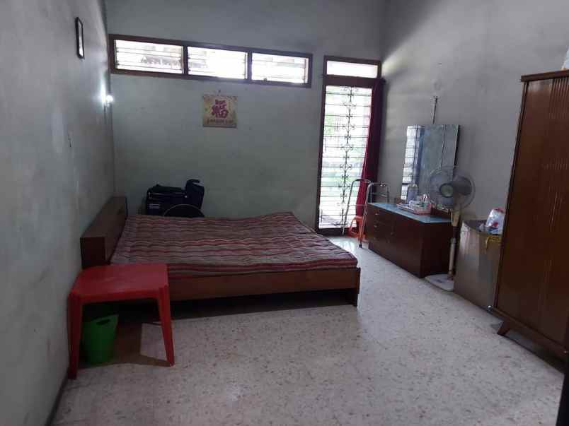 dijual rumah pesapen