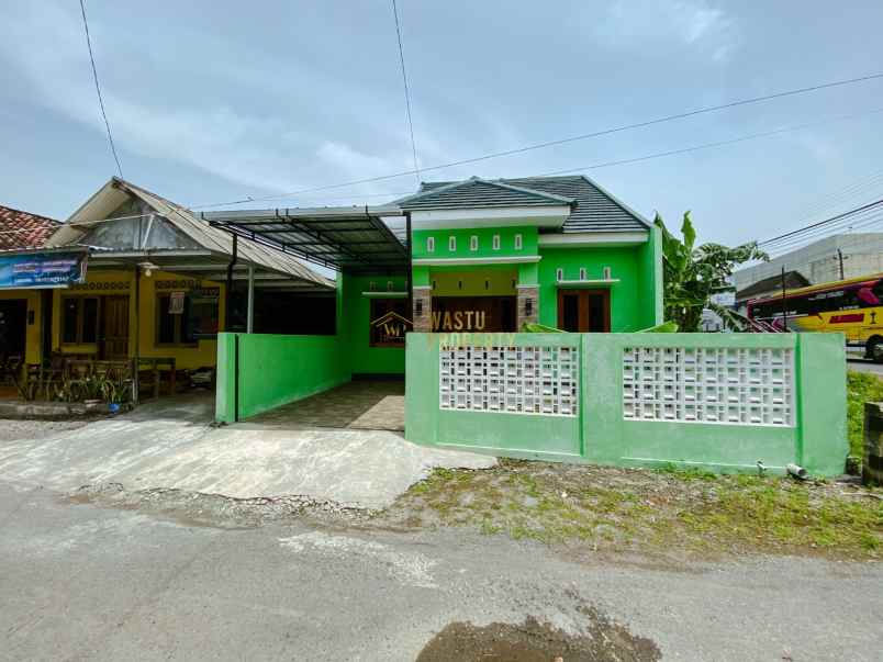 dijual rumah piyungan