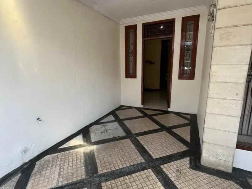 dijual rumah pondok bambu duren sawit