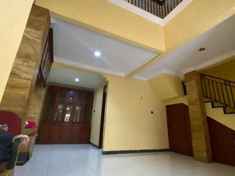 dijual rumah pondok bambu duren sawit