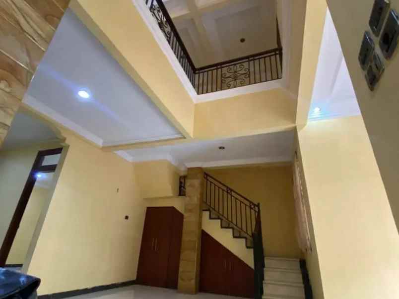 dijual rumah pondok bambu duren sawit