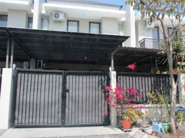 dijual rumah pondok candra indah