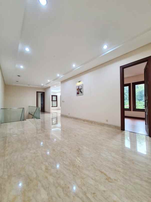 dijual rumah pondok indah jakarta selatan