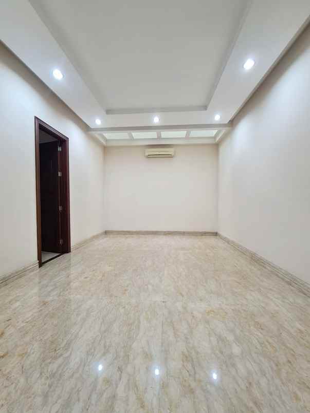 dijual rumah pondok indah jakarta selatan