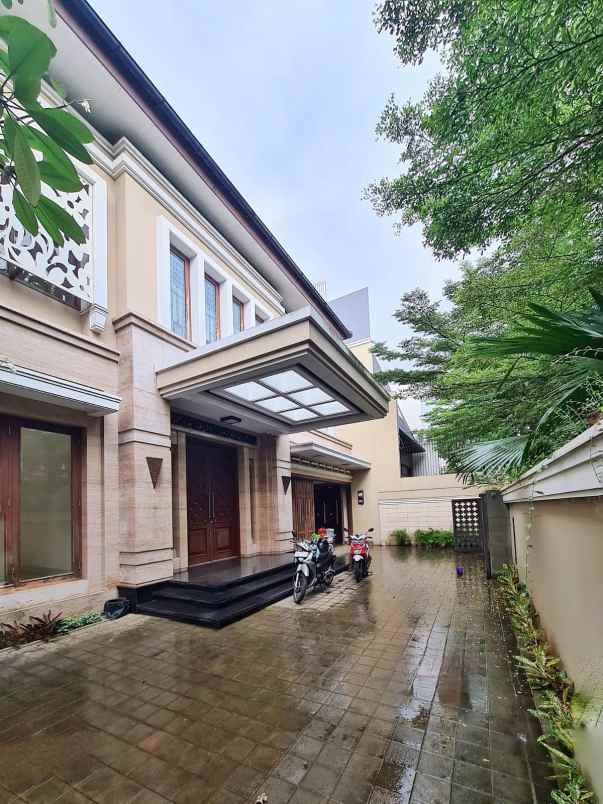 dijual rumah pondok indah jakarta selatan