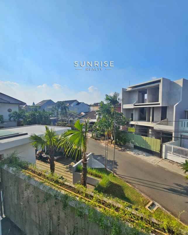 dijual rumah pondok indah jakarta selatan