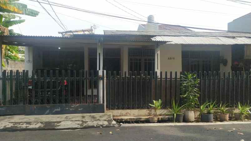 dijual rumah pondok kopi