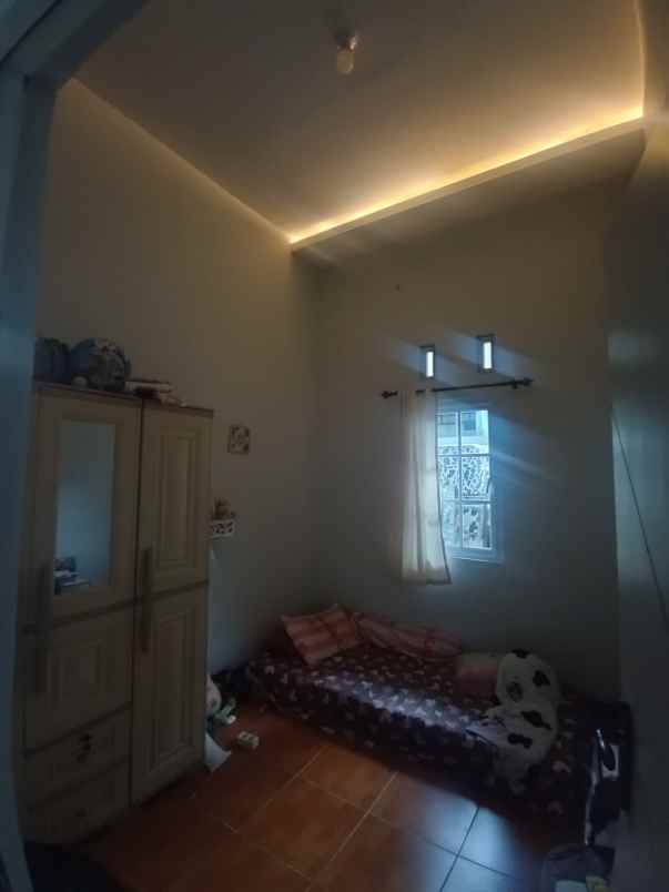 dijual rumah pudakpayung banyumanik