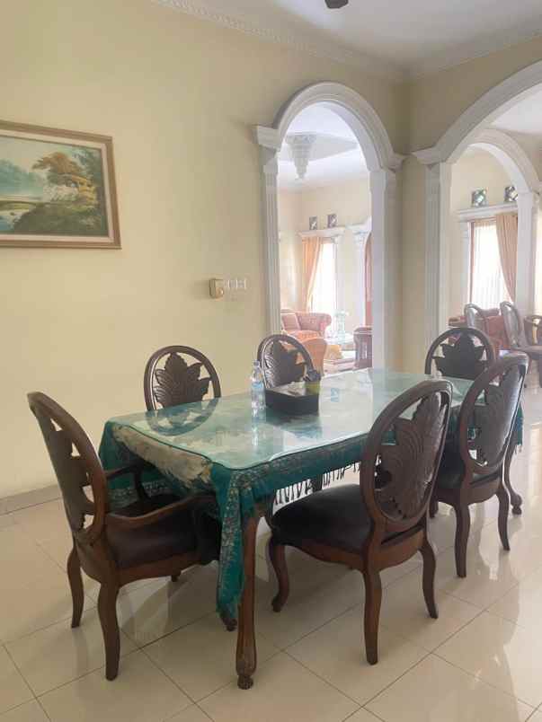 dijual rumah pulo gebang kec cakung