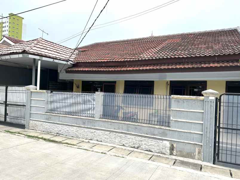 dijual rumah pulogebang permai jakarta