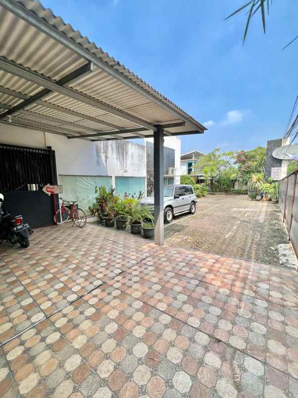 dijual rumah puri mutiara