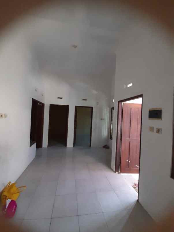 dijual rumah purwomartani