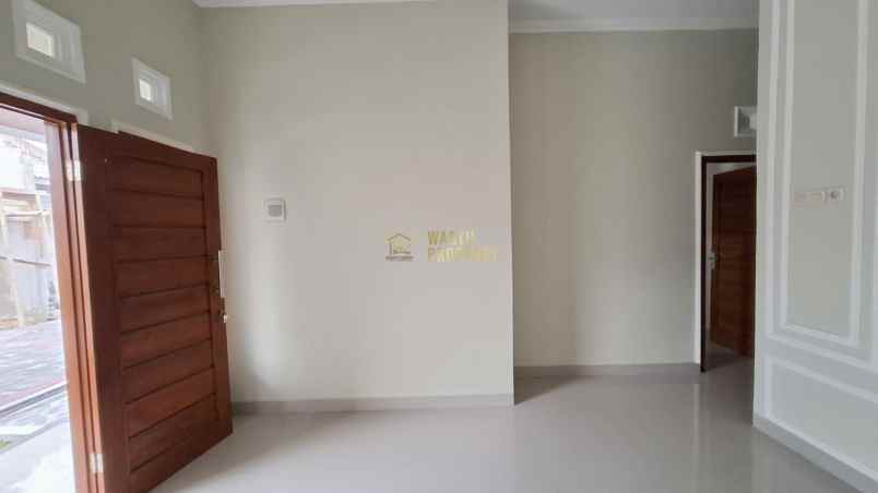 dijual rumah purwomartani kalasan