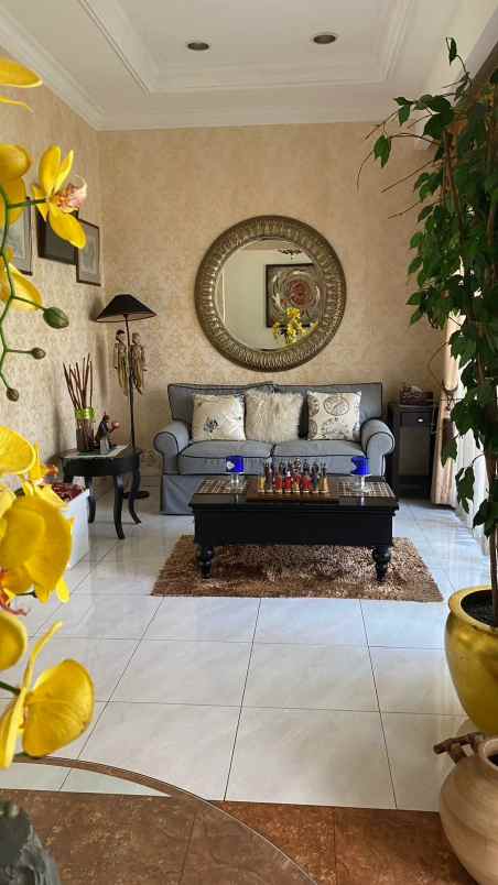 dijual rumah raffles hills housing