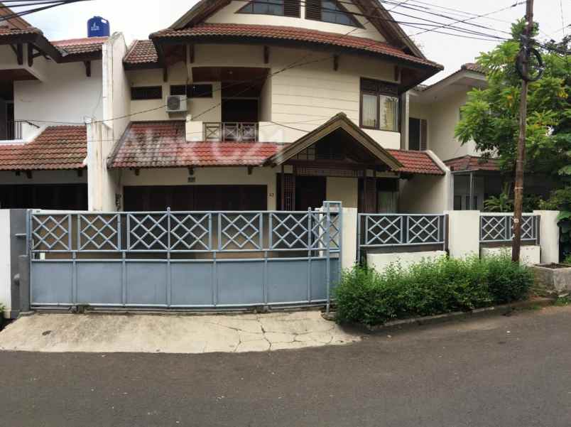 dijual rumah ragunan