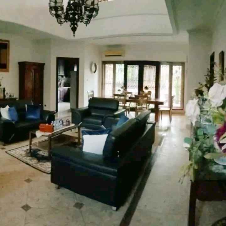 dijual rumah ragunan