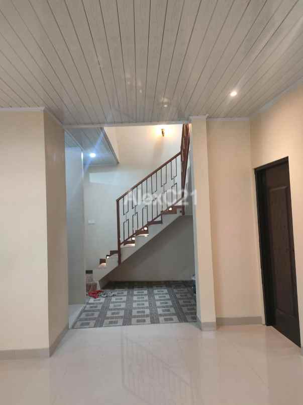 dijual rumah rangkapan jaya