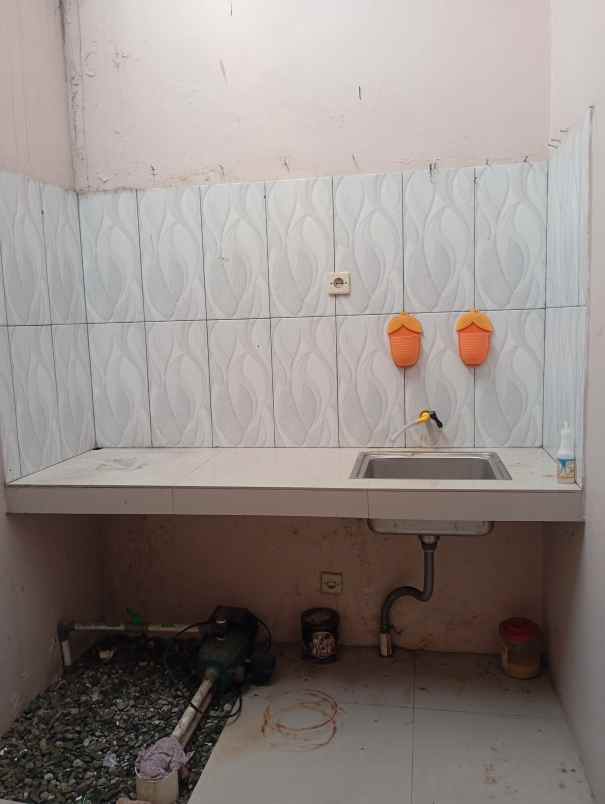 dijual rumah rangkapan jaya baru