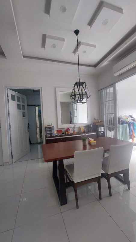 dijual rumah rapi terawat di kemang pratama 2 bekasi